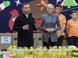 Zabrakło porozumienia! Prezydent Duda wyglądał wczoraj lepiej, niż jego żona! FOTO