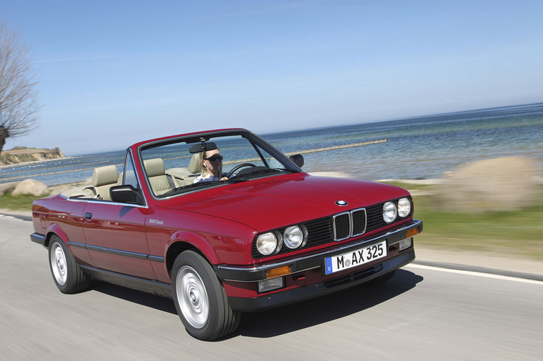 BMW E30 Cabrio - Czas na rekreację w klasycznym stylu