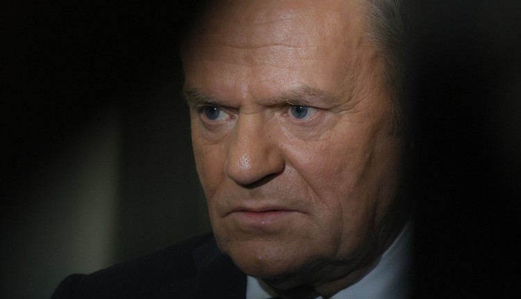 Tusk szydzi z Kaczyńskiego oraz PiS. Niedługo zabraknie im cegieł"