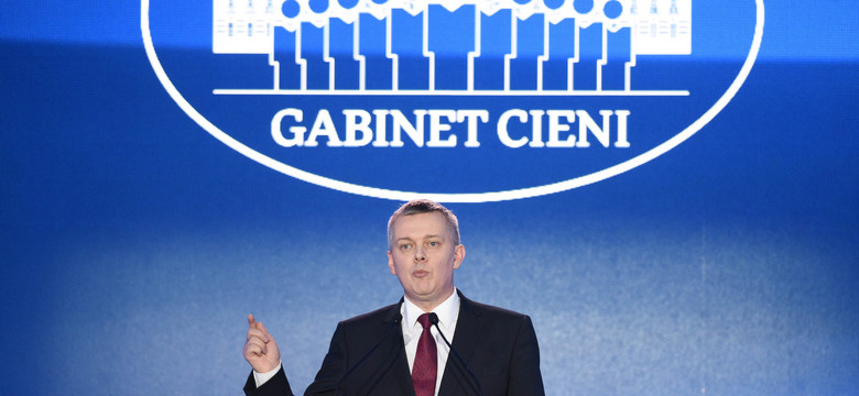 PO apeluje do prezydenta: Sytuacja w armii - dramatyczna; potrzebne jest jasne stanowisko