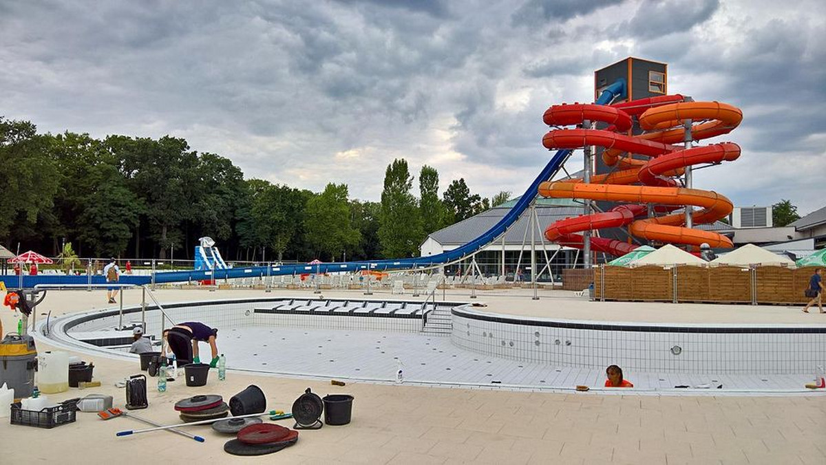 Już podczas następnego weekendu na terenie łódzkiego aquaparku otwarta zostanie nowa hala, nowy basen zewnętrzny oraz plaża dla naturystów. W sobotę, 21 lipca zaplanowano całodniowy rodzinny piknik.