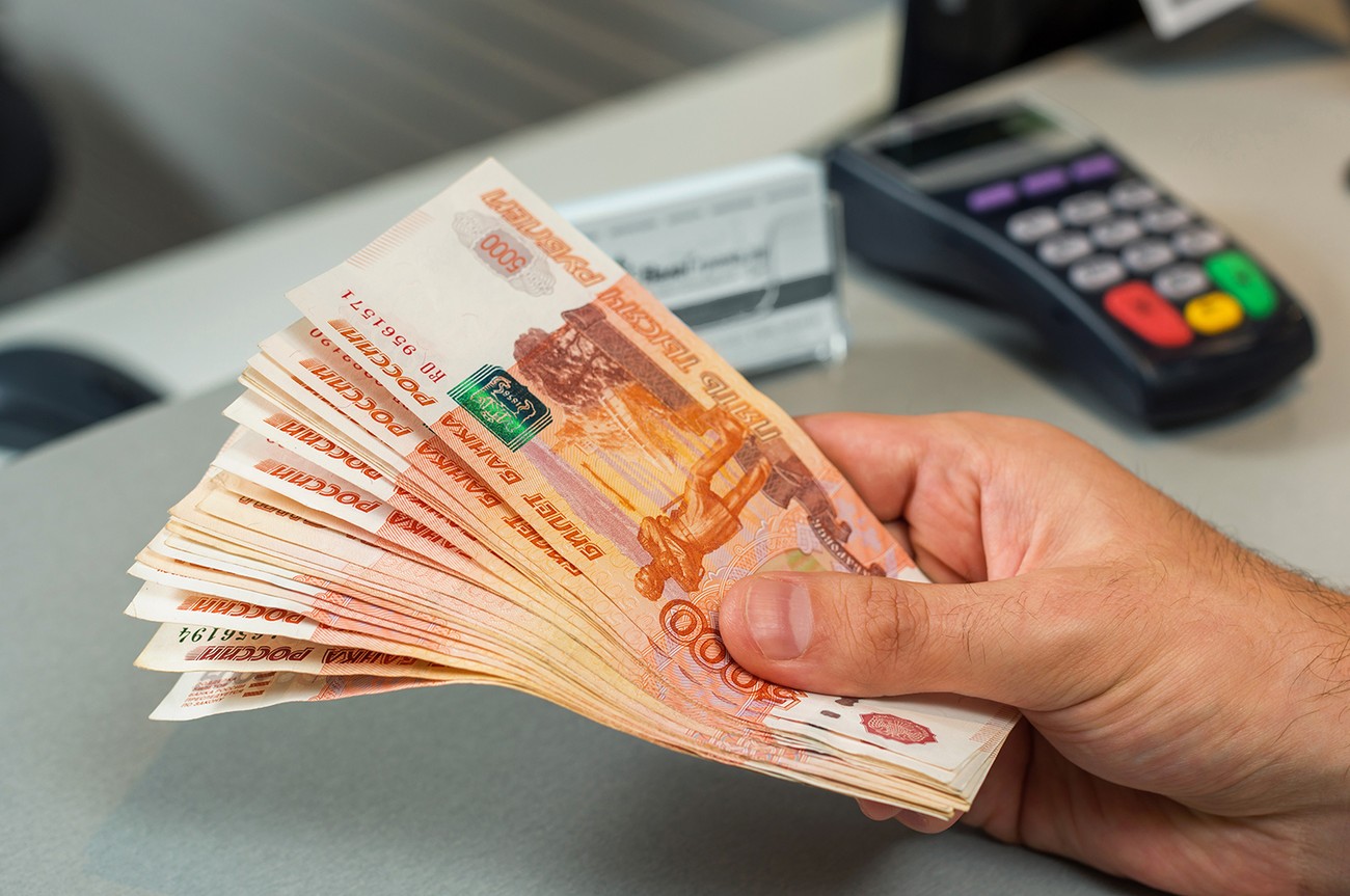 Putinove kontramere ostvarile cilj: Rublja u odnosu na dolar danas na jednomesečnom maksimumu