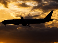 Silne turbulencje w samolocie. Nie żyje jedna osoba, są ranni