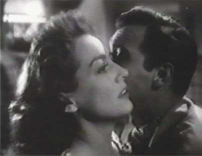 Trejsi Mofat, Ljubav