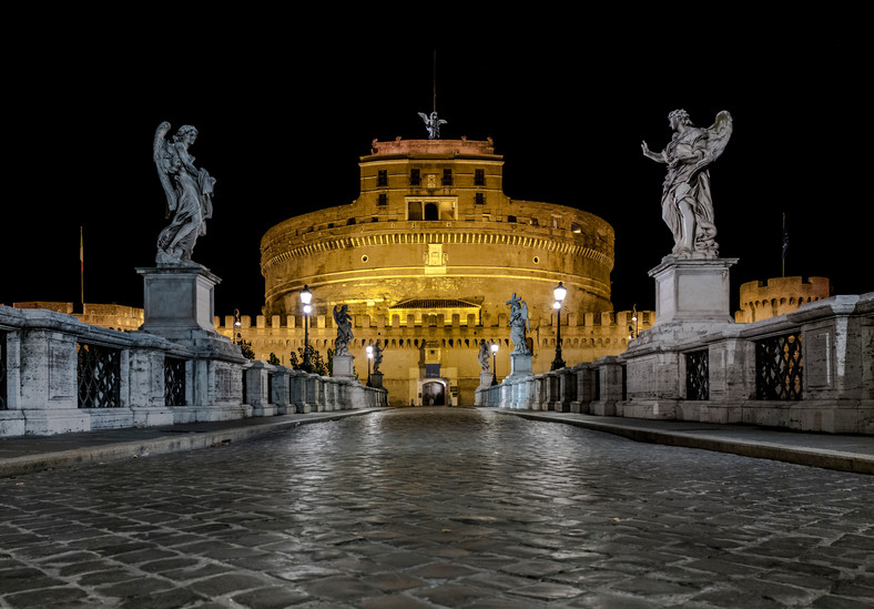 Zamek św. Anioła w Rzymie (Castel Sant'Angelo)