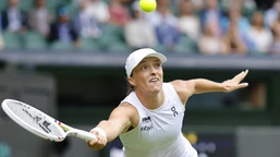 świątek nie dała szans collins. polka w czwartej rundzie wimbledonu