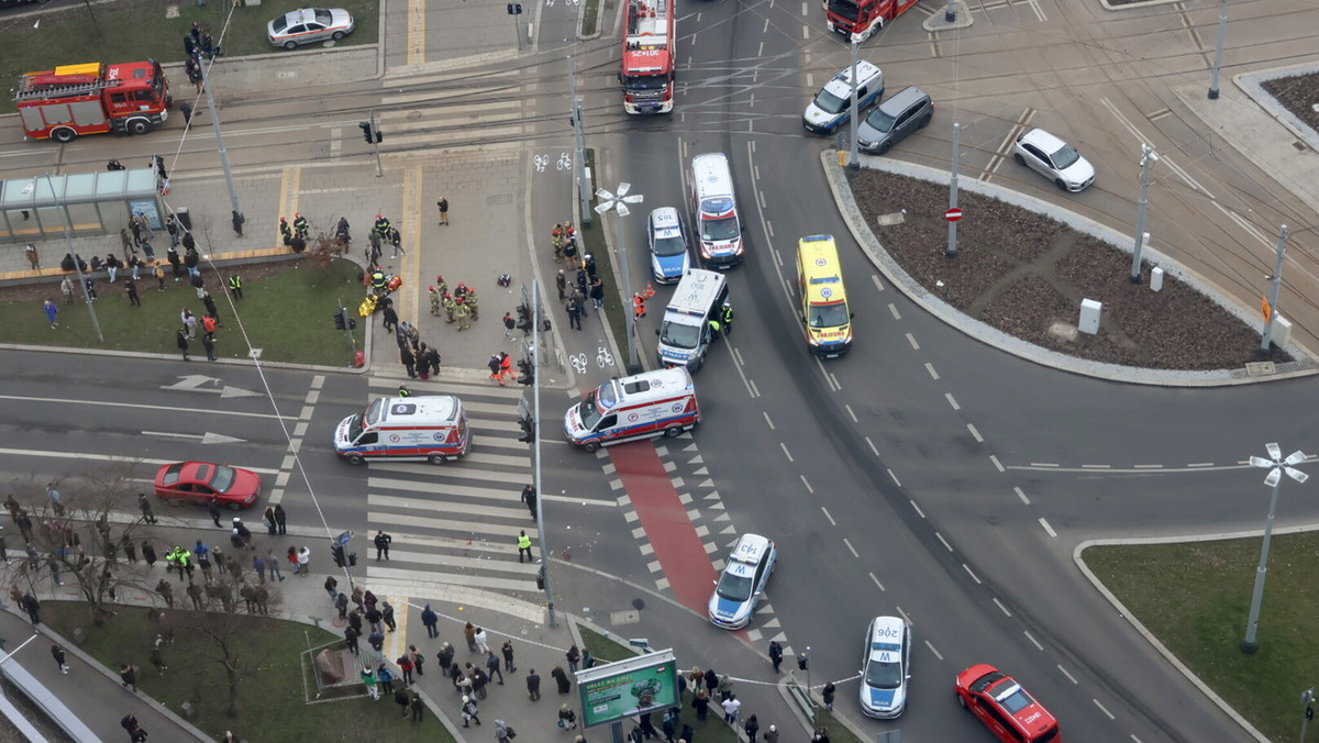 Groźny wypadek w Szczecinie. "Ludzie wylatywali w powietrze na kilka metrów"