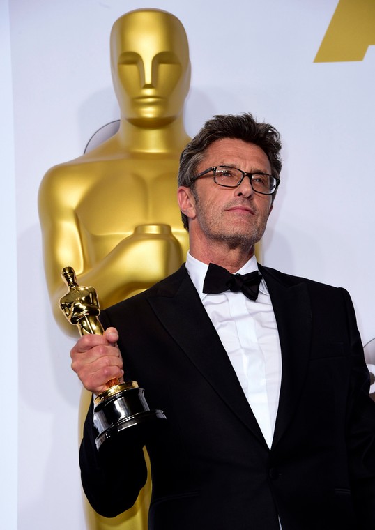 Paweł Pawlikowski z Oscarem za "Idę"