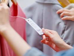 Odzież, kosmetyki i inne - ci 4 giganci sprzedażowi niewłaściwie prezentują promocyjne ceny. UOKiK wszczął postępowanie...