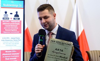 Jaki: Poszkodowani lokatorzy Noakowskiego 16 będą mogli się starać o odszkodowania