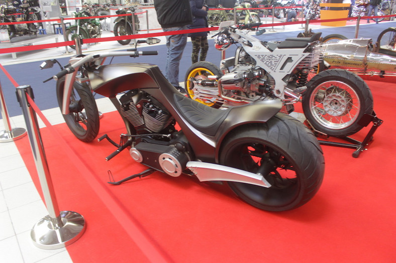 Wystawa motocykli w Nadarzynie – customy