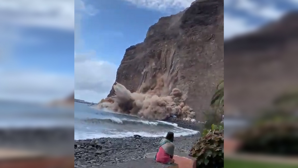 Turyści wypoczywający na Wyspach Kanaryjskich przeżyli w sobotę chwile grozy, gdy doszło do zawalenia się skalnego klifu, który runął na plażę i drogę.