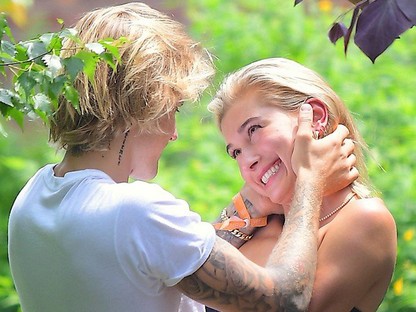 Justin Bieber pornóbajusszal hódít