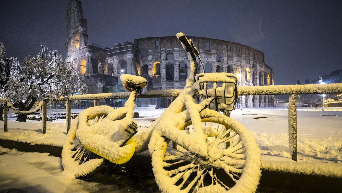 epa06565675 - ITALY WEATHER SNOW (Weather: Rome under snow)