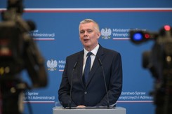 Presja na wschodnią granicę. Siemoniak: Dwukrotny wzrost prób nielegalnego przekroczenia