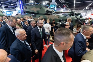 Nowa wersja moździerza na podwoziu Borsuka - zaprezentowano demonstratora