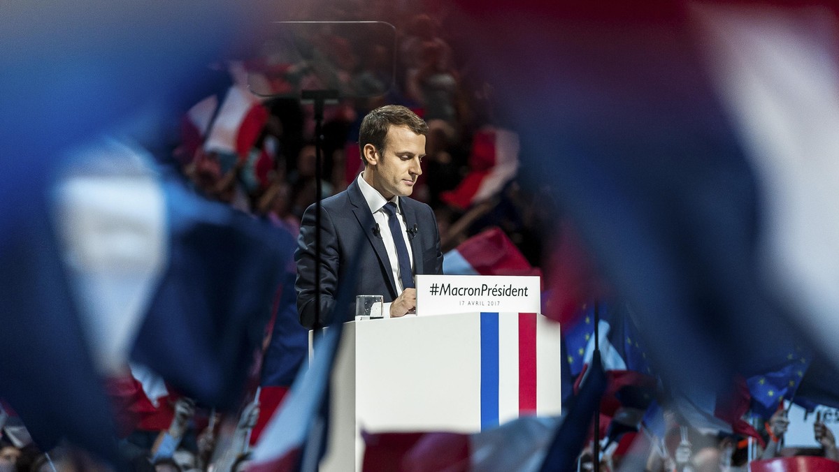 Emmanuel Macron addresses supporters