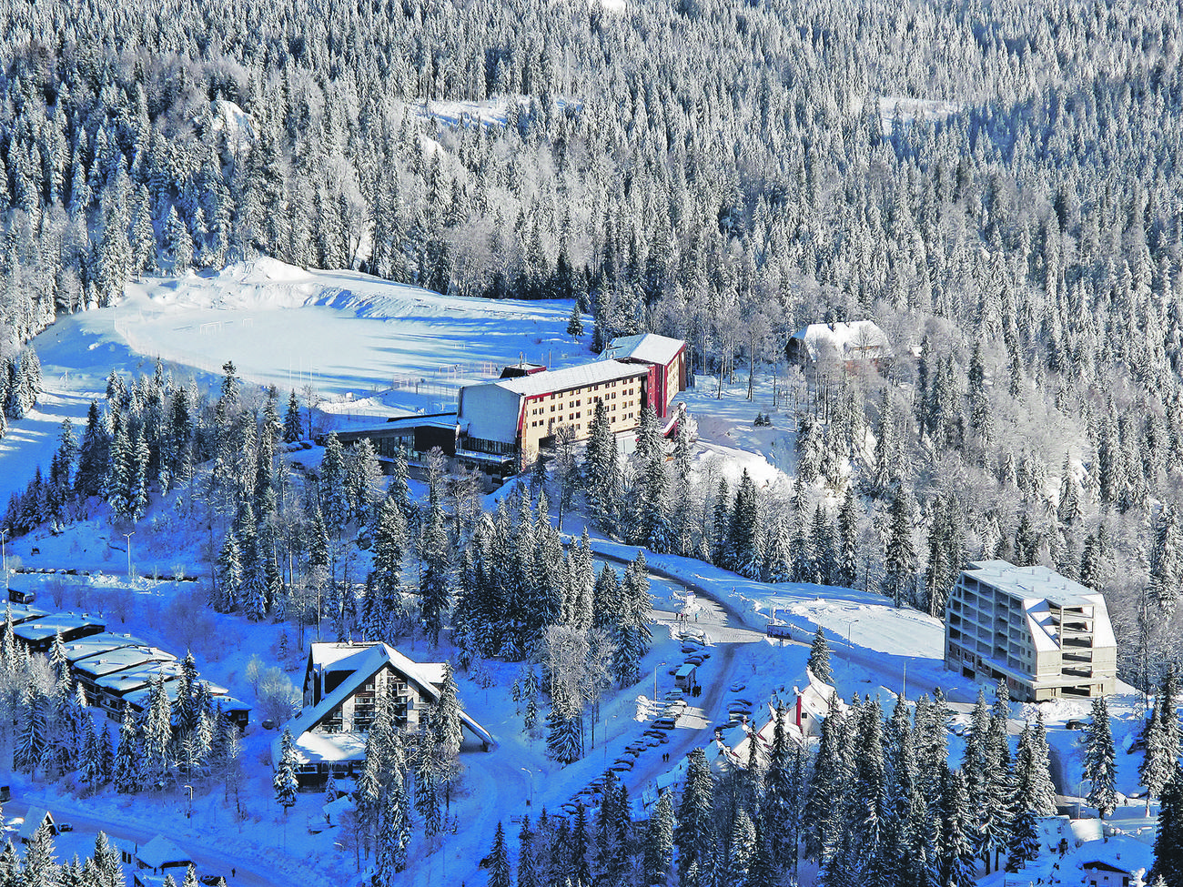 Pre Skoro Sto Godina Jahorina Je Ugostila Prve Skija E A Sada Ova Planinska Lepotica Dobija