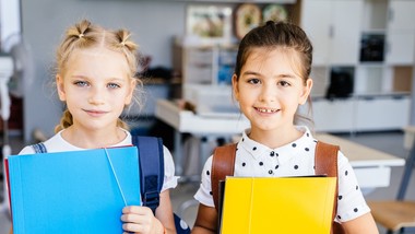 wpływ ekranów na rozwój dzieci. uczniowie nie potrafią samodzielnie je