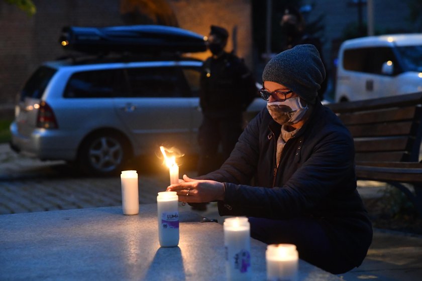 Protest pod siedzibą Episkopatu po filmie braci Sekielskich