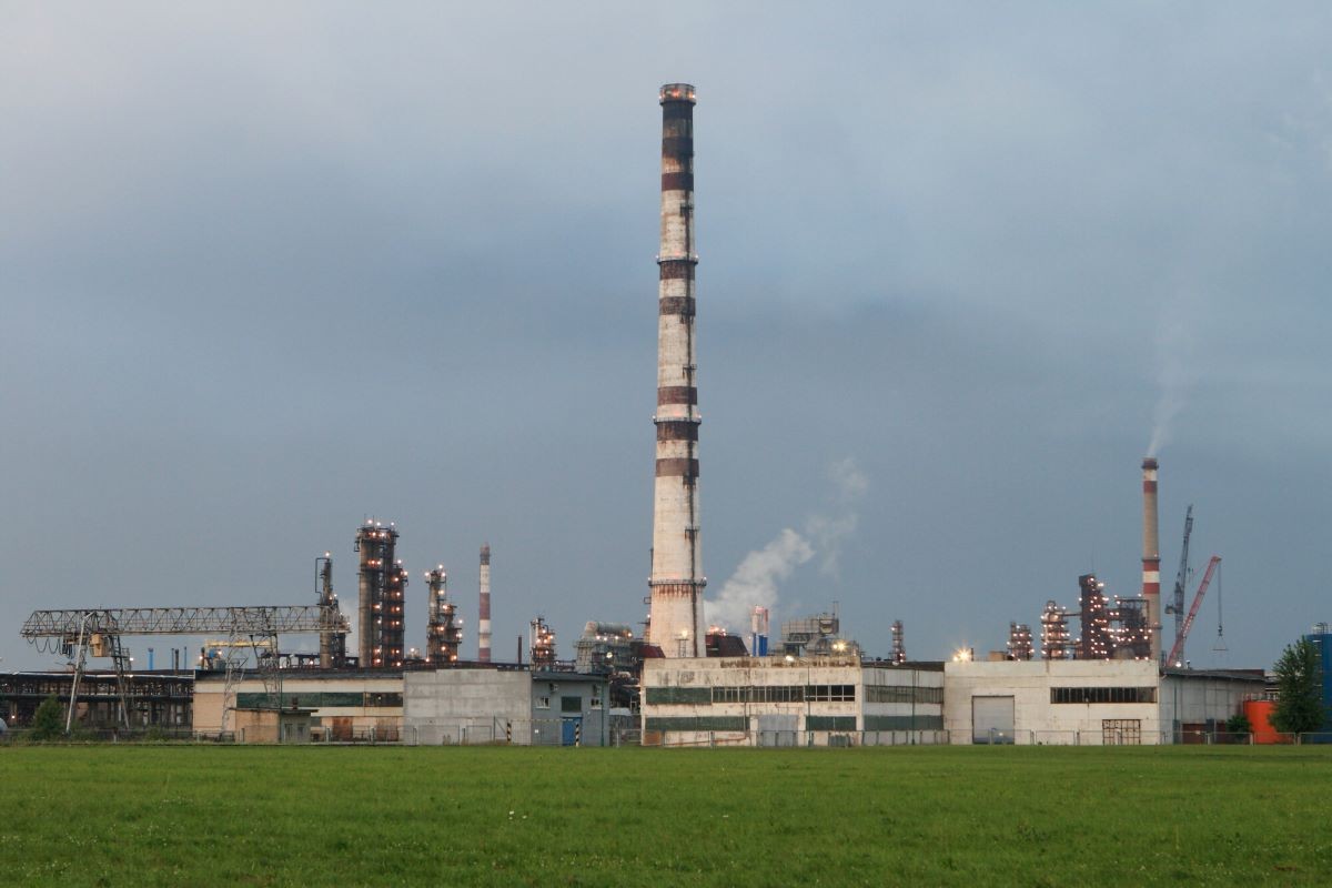 RAFINERIA PKN ORLEN W NA LITWIE