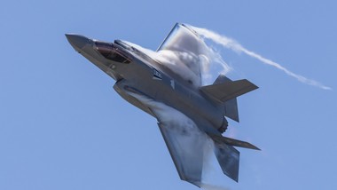 polska w elitarnym gronie. nowe supermyśliwce przylecą lada chwila