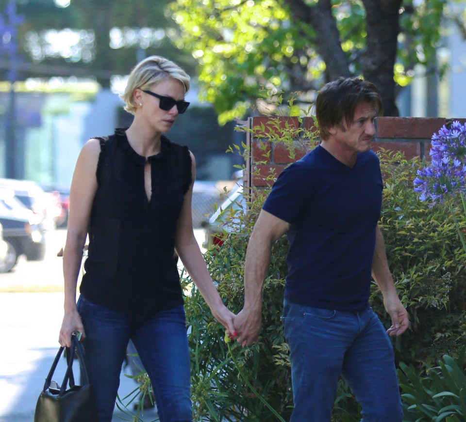 Charlize Theron i Sean Penn