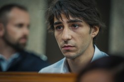 Charlotte Gainsbourg zagrała z synem w nowym filmie. Jest zwiastun "Oskarżonego"