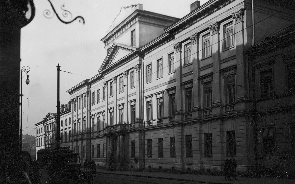 Siedziba Najwyższego Trybunału Administracyjnego w Warszawie przy ul. Miodowej