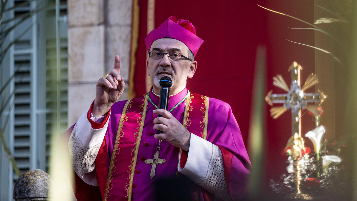 Łaciński patriarcha Jerozolimy, kardynał Pierbattista Pizzaballa oświadczył, że jest gotów zaoferować siebie jako zakładnika, jeżeli w zamian palestyński Hamas uwolni przetrzymywane w Strefie Gazy izraelskie dzieci.