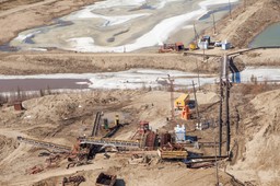 Jak korporacje szantażują państwa wykorzystując trybunały arbitrażowe