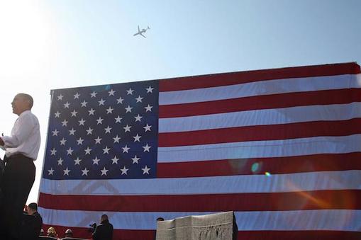 Flaga Stanów Zjednoczonych flaga USA na tle słońca Barack Obama