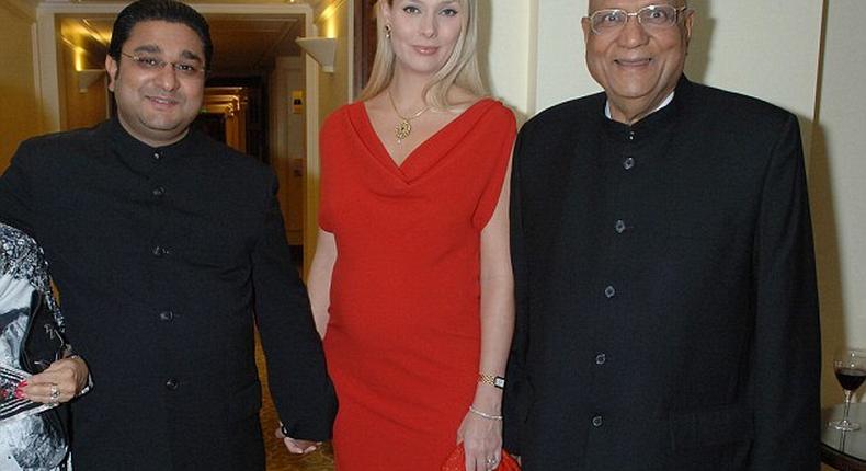 Angad Paul with wife, Michelle and father, Lord Paul