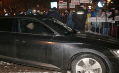 'Raz, dwa, trzy, ubeckie psy', 'Będziesz siedział'. Jarosław Kaczyński na Wawelu