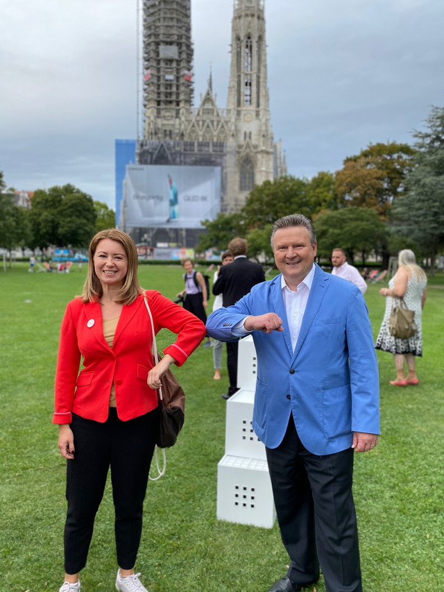 Silvia Janković with the Mayor of Vienna Michael Ludwig