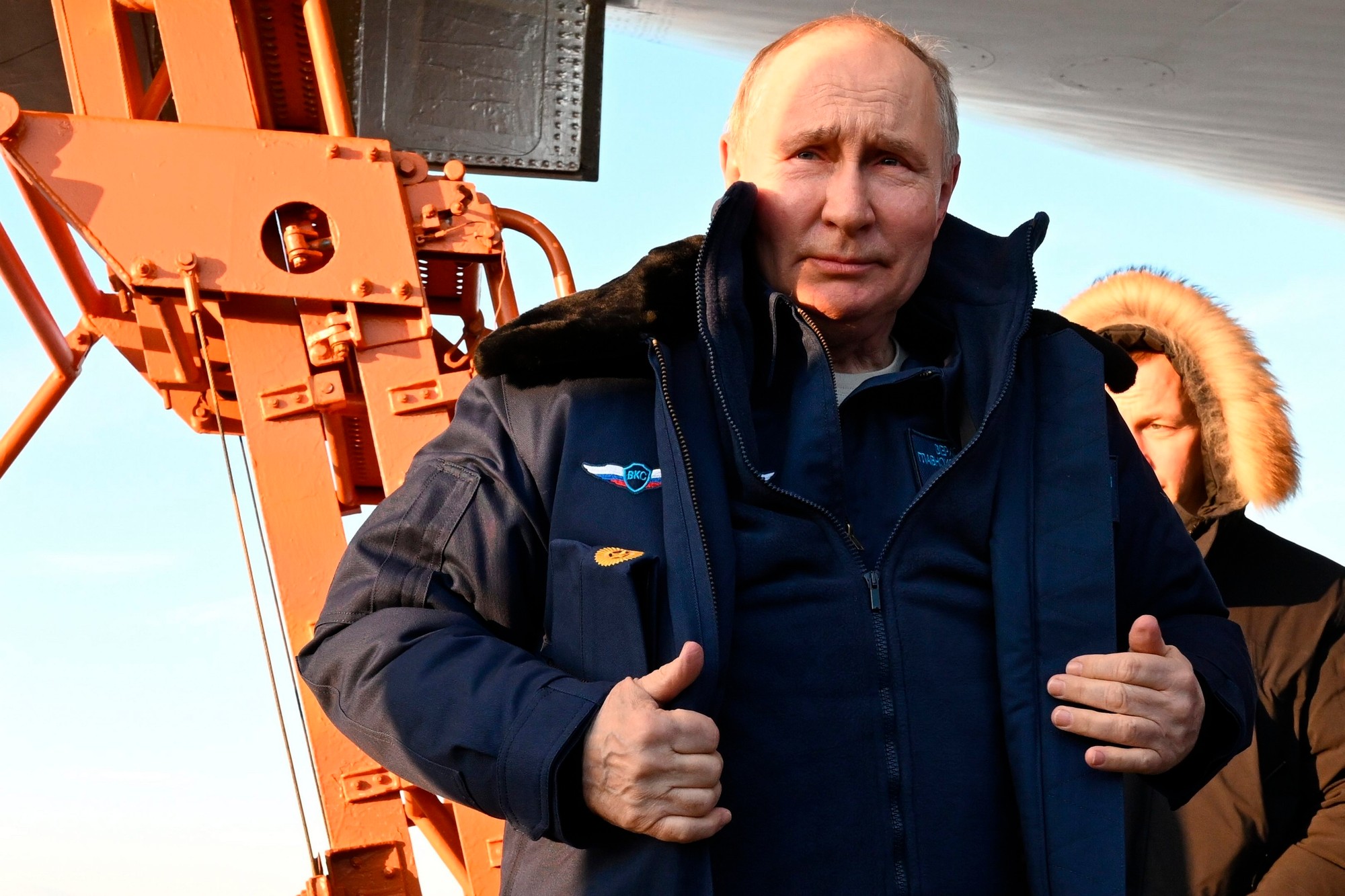 Ruský prezident Vladimír Putin absolvoval cvičný let nadzvukovým strategickým bombardérom.