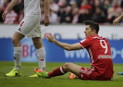 Robert Lewandowski odmówił pomocy rządowi Beaty Szydło