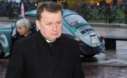 Błaszczak o zakupie francuskich śmigłowców przez Węgry: My mamy już dwie fabryki
