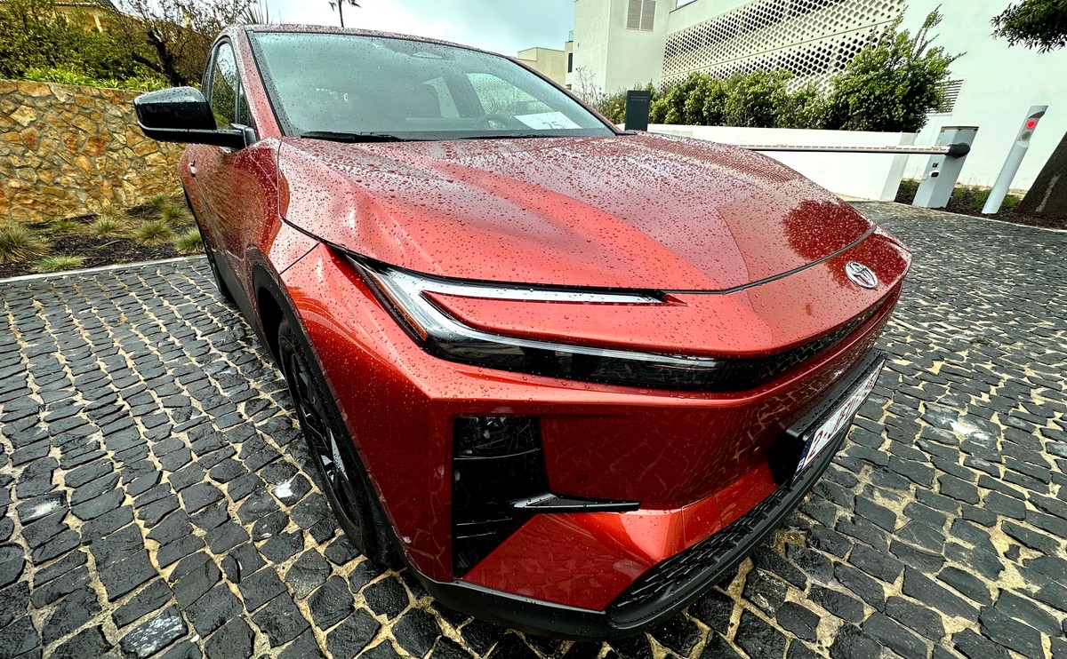 Nowa Toyota C-HR+ w Polsce