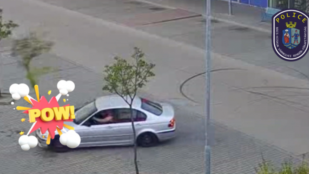 Majdnem halálra gázolt egy gyermeket a zebrán a felelőtlen driftelő: helyette egy táblát és egy fát nullázott le Kiskunhalason – videó