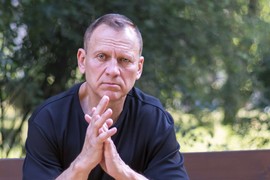 Drago iz Paraćina 12 godina je verovao da odgaja svog sina: Na slavskom ručku saznao je BOLNU ISTINU O IZDAJI koju su mu PRIREDILI ŽENA I ROĐENI BRAT