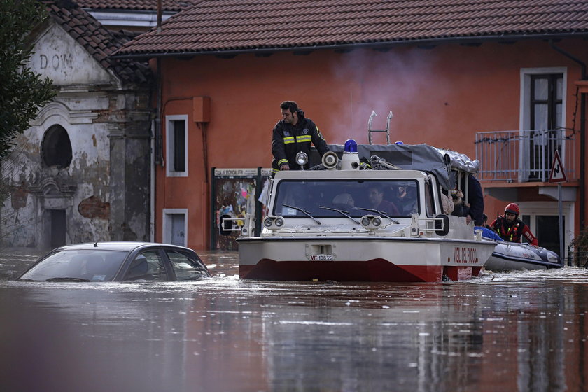 Zalane ulice i ewakuowane domy. Czy nam też to grozi?