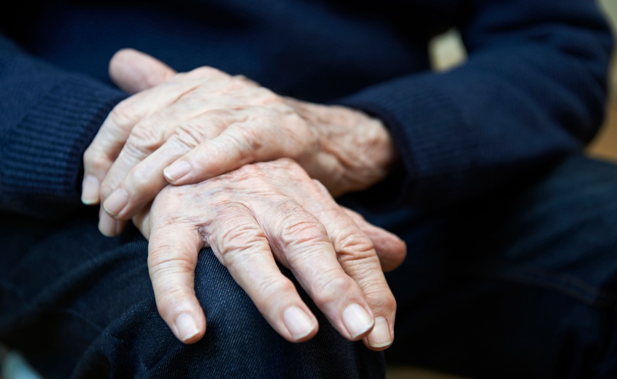 Rusza „Opieka 75+” na 2023 r. Kto może skorzystać ze świadczenia?