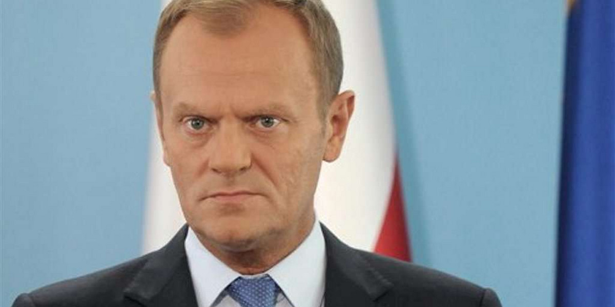 Tusk: Ktoś spekuluje złotówką 