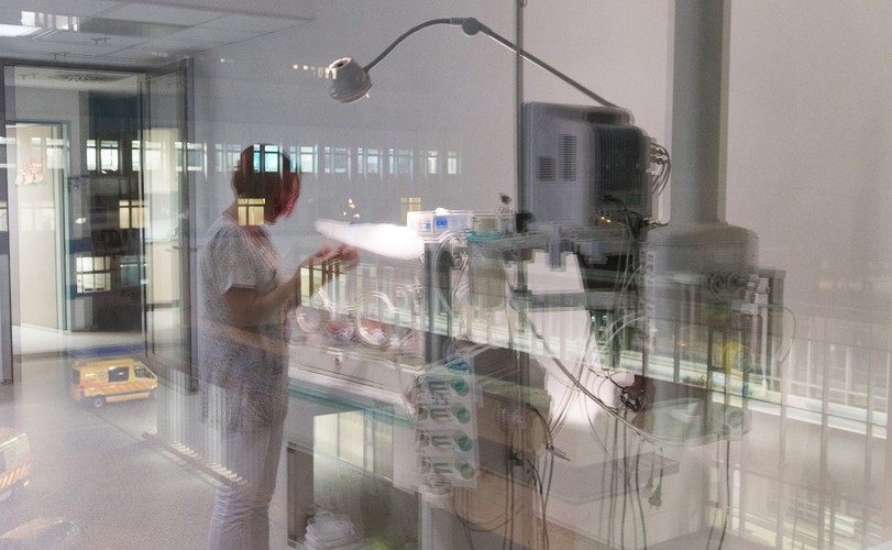 DZIEŃ WCZEŚNIAKA. Mali wojownicy w szpitalu Jósa András w mieście Nyíregyháza na Węgrzech