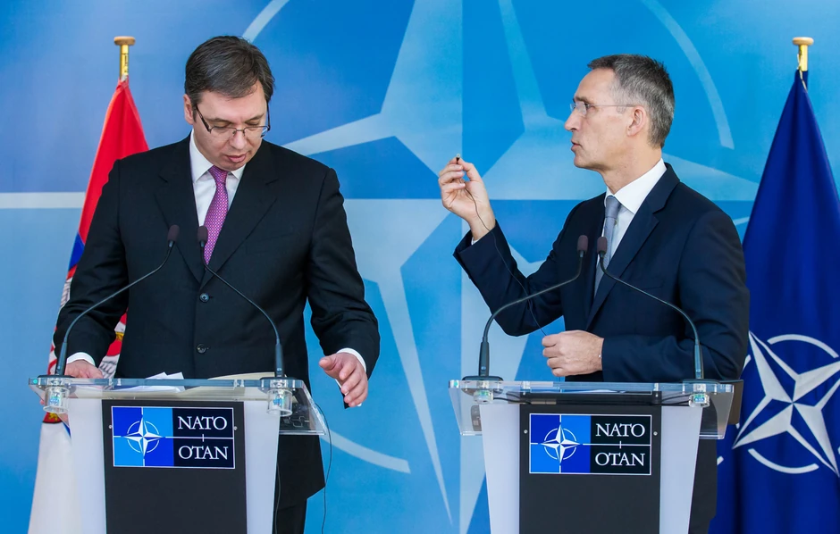 Aleksandar Vučić Jens Stoltenberg NATO Brisel05 foto EPA STEPHANIE LECOCQ