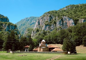 Manastir Poganovo, najlepše prolećne vikend destinacije u Srbiji
