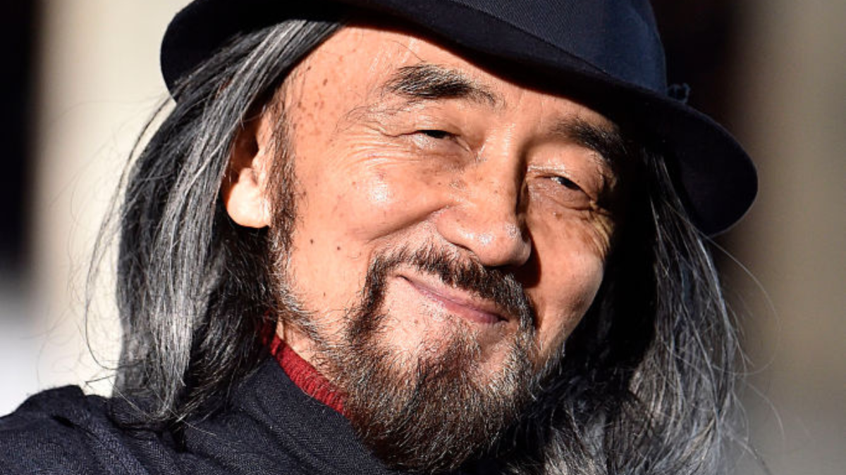 Yohji Yamamoto: „Az igazi divat eltűnőben van, de amíg élek, harcolok érte”