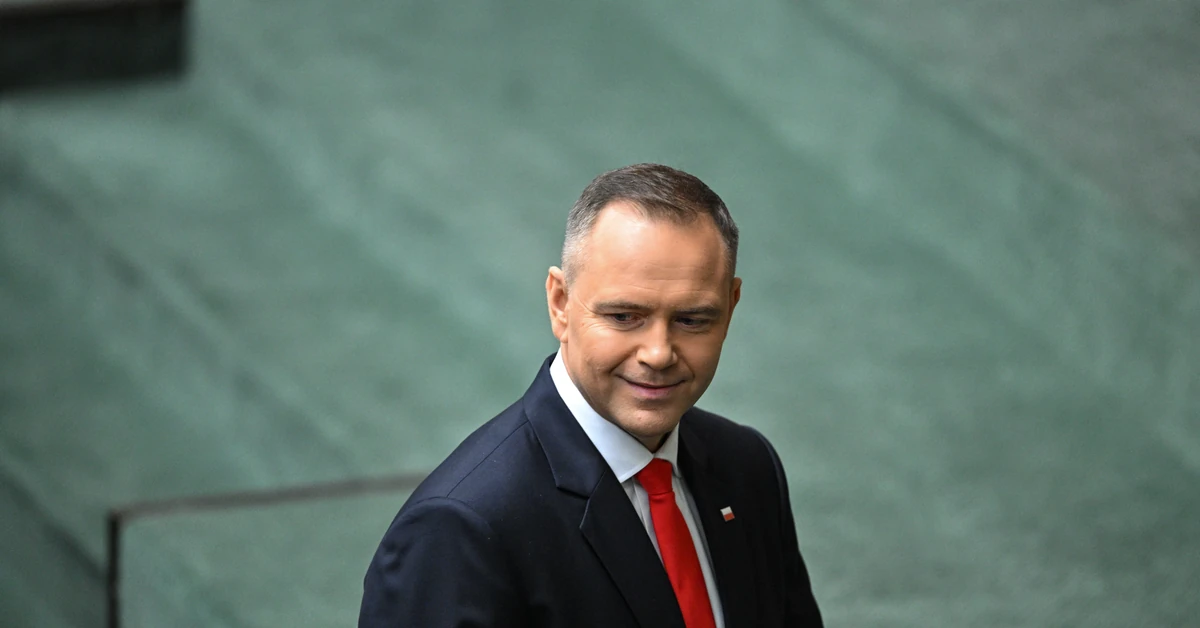 Dzwon Zygmunta milczał podczas zaprzysiężenia Nawrockiego. Protest dzwonników