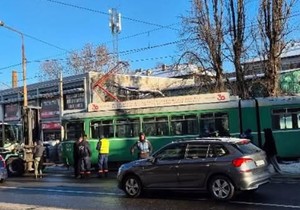 Tramvaj iskočio iz šina 